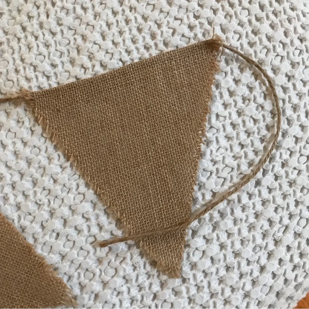 ✌️Boho Burlap & Flowers Garland